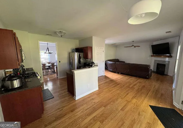 4th image of 942 Koala St, Lawrenceville, GA 30043 | MLS# 10796977