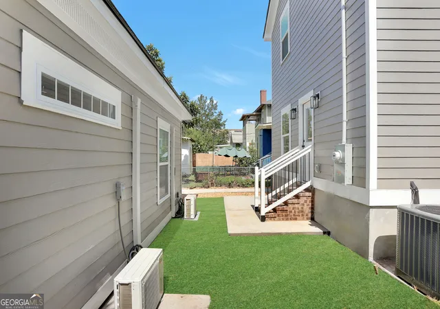 Photo 48 of Single family home for sale at 615 E 38th St, Savannah, GA 31401 | MLS# 10820823 | Listing updated on 2026-09-11