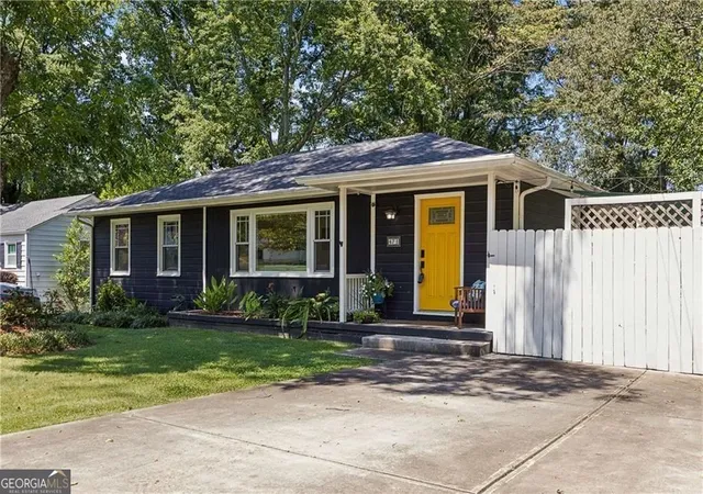 Photo 2 of Single family home for sale at 473 Hyde Dr Ne, Marietta, GA 30060 | MLS# 10834070 | Listing updated on 2026-09-10