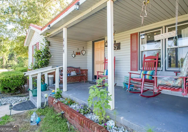 Homes for sale in Alma, GA | 822 S Ware St, Alma, GA 31510 | MLS# 10770865