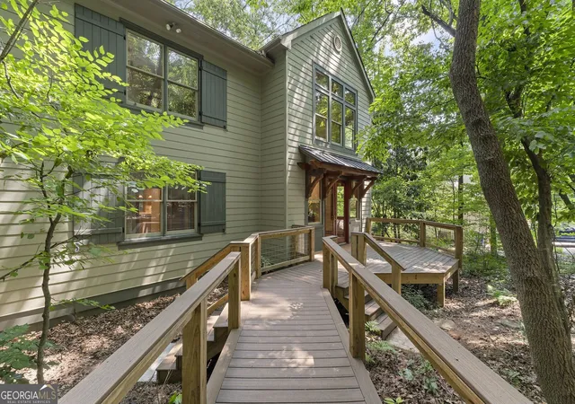 Photo 2 of Single family home for sale at 3886 Harts Ml Ln, Brookhaven, GA 30319 | MLS# 10815074 | Listing updated on 2026-08-12