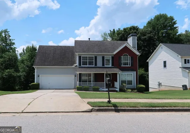 Photo 2 of Single family home for sale at 155 Summer Leigh Dr, Stockbridge, GA 30281 | MLS# 10788142 | Listing updated on 2026-08-28