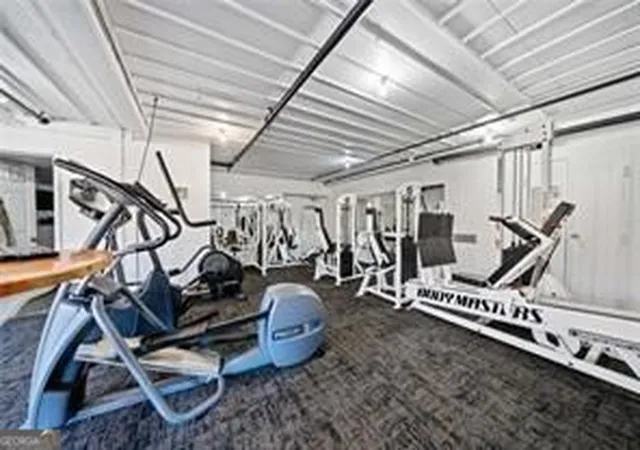 Listing Photo 2 - Condo for sale in building located at 225 Triumph Dr NW, Atlanta, GA 30327 - Unit #
