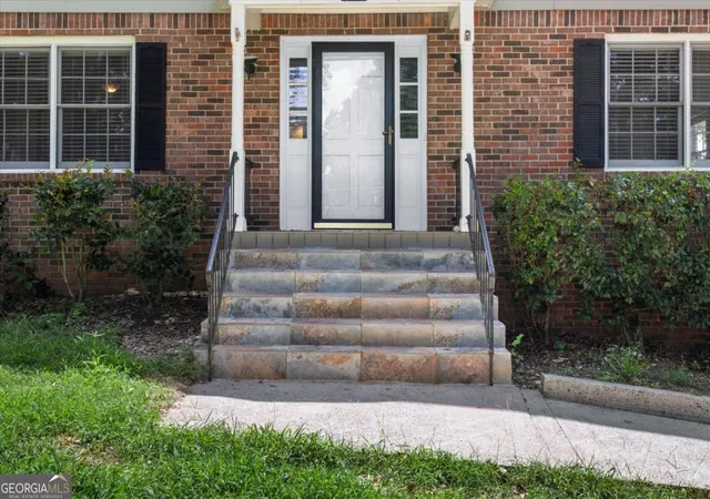 Photo 3 of Single family home for sale at 3722 Southgate Dr Sw, Lilburn, GA 30047 | MLS# 10828615 | Listing updated on 2026-10-10