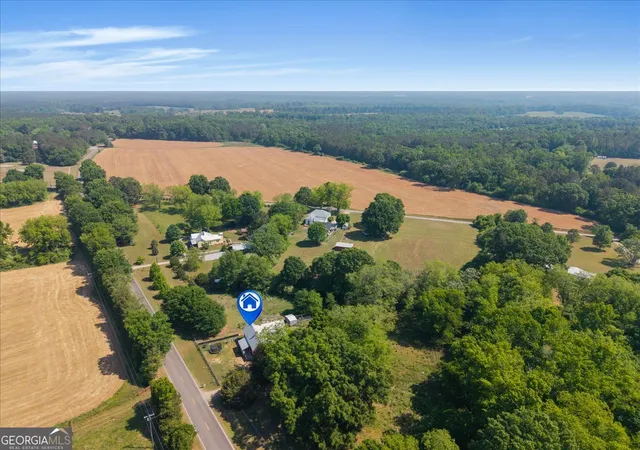 Homes for sale in Madison, GA | 2700 Godfrey Rd, Madison, GA 30650 | MLS# 10735732