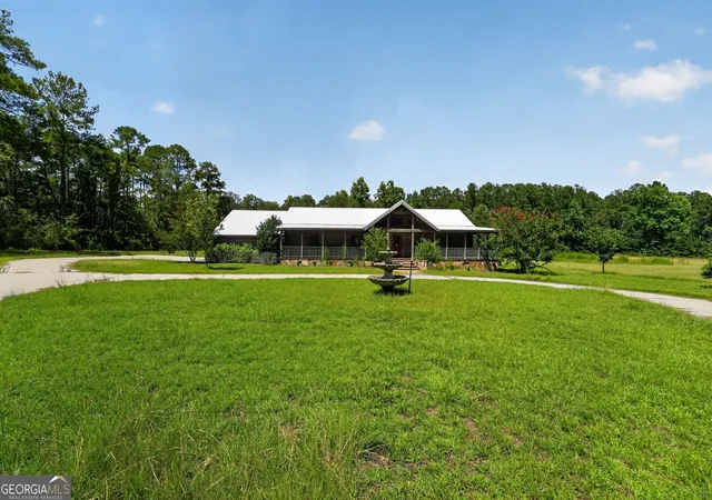 Photo 3 of Sale Pending at 1293 Pine Ridge Dr, Claxton, GA 30417 | MLS# 10818531 | Listing updated on 2026-09-14