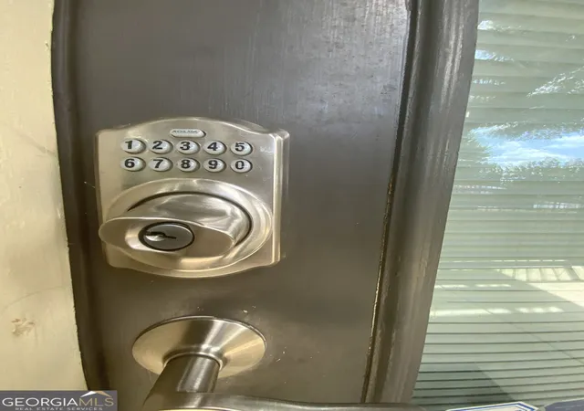 Photo 3 of Condo for sale at 1195 Milton Ter Se #1205, Atlanta, GA 30315 | MLS# 10813961 | Listing updated on 2026-08-11