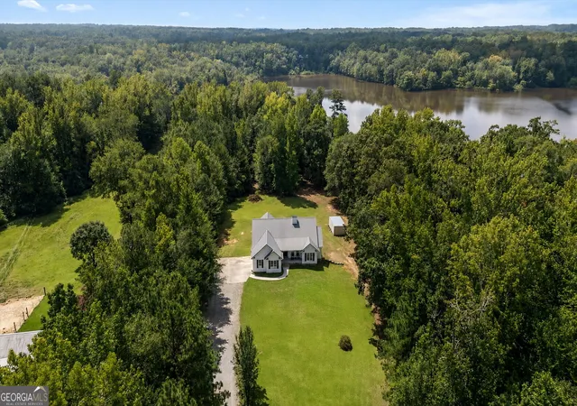 Photo 1 of Single family home for sale at 584 Paynes Lake Rd, Carrollton, GA 30116 | MLS# 10834082 | Listing updated on 2026-09-10