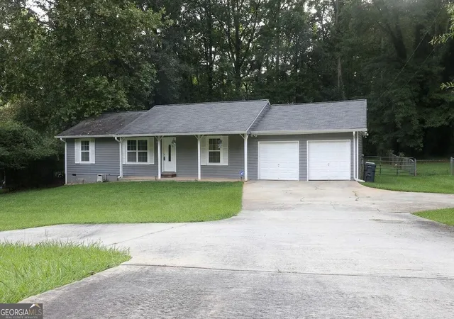 Photo 1 of Single family home for sale at 2945 Highway 20 SE, Conyers, GA 30013 | MLS# 10819508 | Listing updated on 2026-10-29