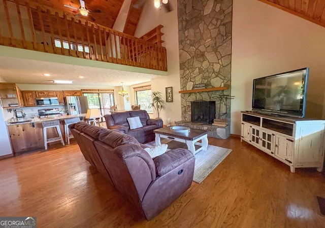 2nd image of 403 Buzzard Roost Rd, Blairsville, GA 30512 | MLS# 10796258