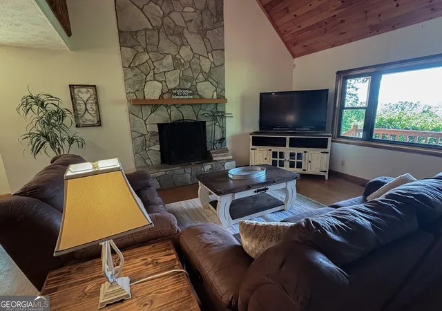 3rd image of 403 Buzzard Roost Rd, Blairsville, GA 30512 | MLS# 10796258