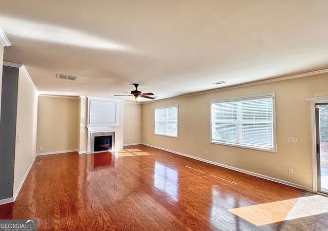 Photo 4 of Single family home for sale at 402 Sweetwood Ct, Lagrange, GA 30241 | MLS# 10827448 | Listing updated on 2026-08-31