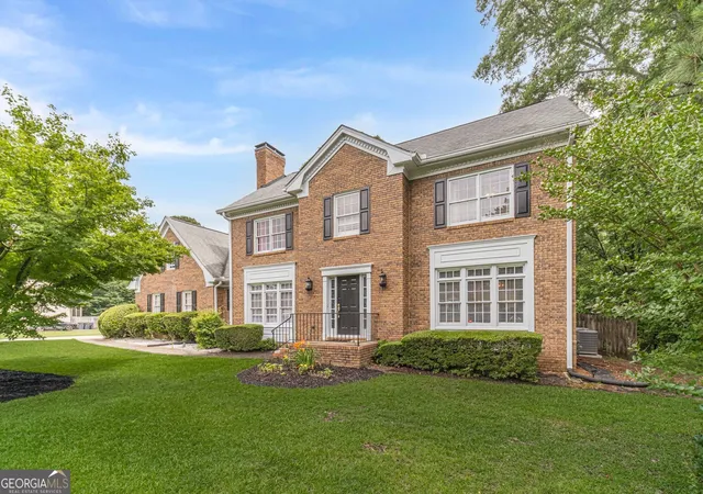 Photo 1 of Single family home for sale at 3316 Classic Dr, Snellville, GA 30078 | MLS# 10813446 | Listing updated on 2026-08-27