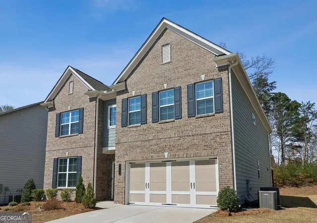 3rd image of 3305 Stock Saddle Pl, Cumming, GA 30040 | MLS# 10718606