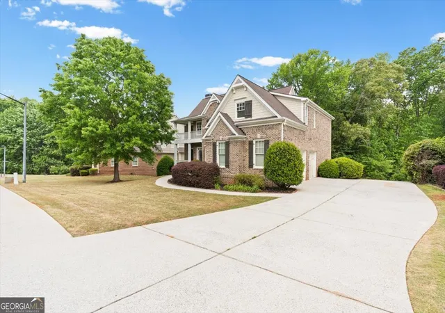 Photo 3 of Single family home for sale at 1183 Hillside Green Wy, Powder Springs, GA 30127 | MLS# 10741178 | Listing updated on 2026-09-22