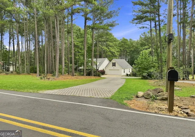 Photo 3 of Sale Pending at 701 Ward Rd, Williamson, GA 30292 | MLS# 10818897 | Listing updated on 2026-09-10