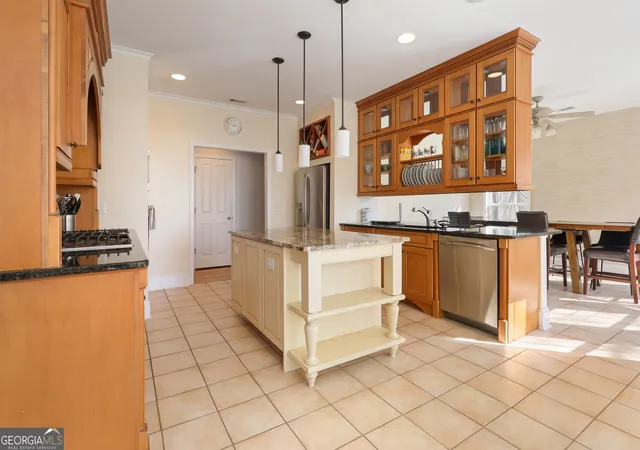 Photo 3 of Single family home for sale at 333 Royal Crst Cir, Kathleen, GA 31047 | MLS# 10817150 | Listing updated on 2026-08-15