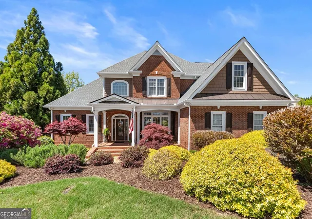 Photo 2 of Single family home for sale at 3738 Wavespray Ct, Gainesville, GA 30506 | MLS# 10733008 | Listing updated on 2026-08-10