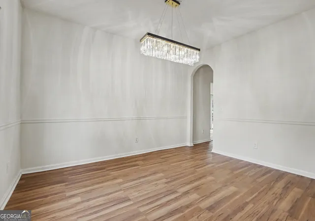 Photo 3 of Single family home for sale at 6316 Polar Fox Ct, South Fulton, GA 30296 | MLS# 10836621 | Listing updated on 2026-09-19