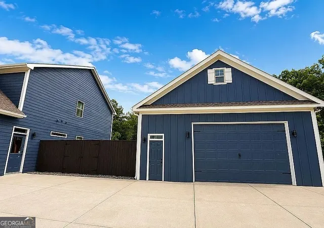 Photo 1 of Single family home for sale at 532 Black Horse Cir, Canton, GA 30114 | MLS# 10804782 | Listing updated on 2026-10-30