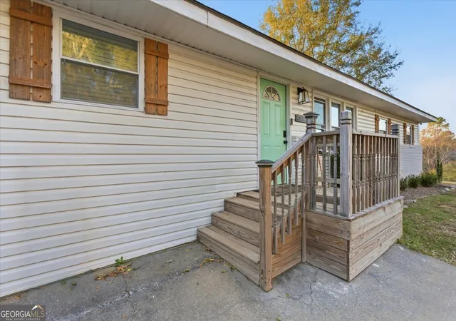 Homes for sale in Adairsville, GA | 121 Ripley Ave, Adairsville, GA 30103 | MLS# 10798316