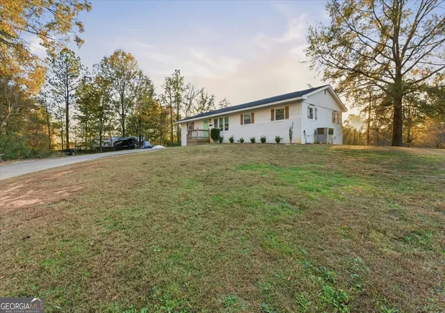 Homes for sale in Adairsville, GA | 121 Ripley Ave, Adairsville, GA 30103 | MLS# 10798316