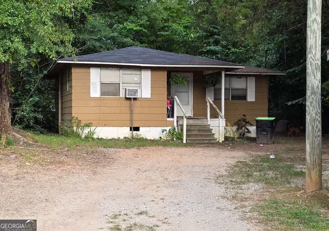 4th image of 109 Jackson St, Barnesville, GA 30204 | MLS# 10825809