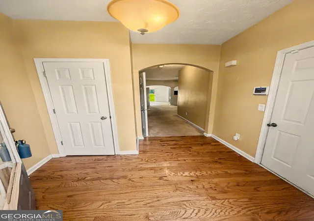 Photo 3 of Single family home for sale at 2878 Snapfinger Manor, Decatur, GA 30035 | MLS# 10794961 | Listing updated on 2026-09-23