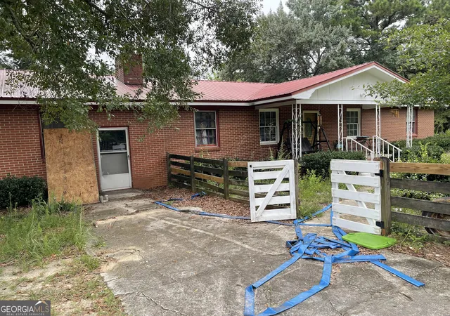 Photo 2 of Sale Pending at 708 Tommy Purvis Jr Rd, Reynolds, GA 31076 | MLS# 10754563 | Listing updated on 2026-09-03