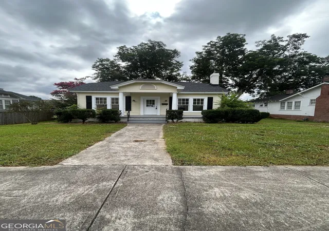 Homes for sale in Cedartown, GA | 144 Marshall St, Cedartown, GA 30125 | MLS# 10800225