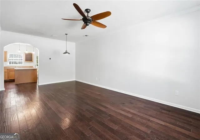 image of 2086 Del Lago Cir, Kennesaw, GA 30152 | MLS# 10816598