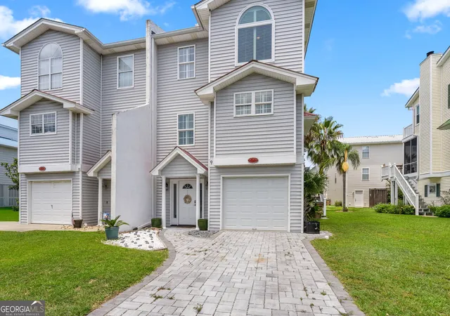 Photo 2 of Townhouse for sale at 9 Sea Breeze Ln, Tybee Island, GA 31328 | MLS# 10813273 | Listing updated on 2026-09-17