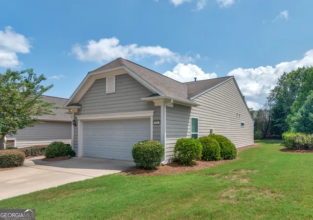 2nd image of 621 Larch Looper Dr, Griffin, GA 30223 | MLS# 10819159