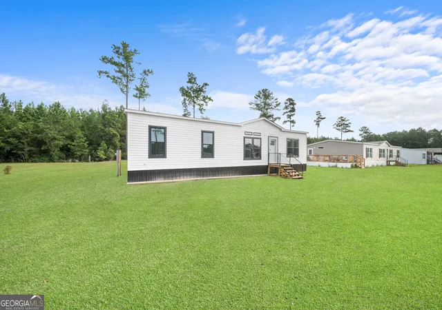 Photo 3 of Single family home for sale at 1298 Speckled Trout Cir, Townsend, GA 31331 | MLS# 10780432 | Listing updated on 2026-10-08