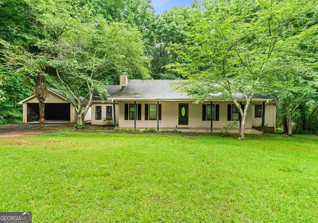 Homes for sale in Tyrone, GA | 150 Brooks Dr, Tyrone, GA 30290 | MLS# 10760982