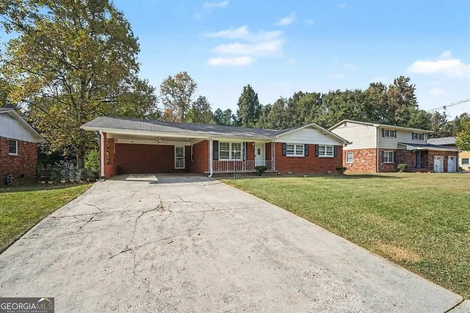 Single family home for sale at 5625 Morning Crk Cir, Atlanta, GA 30349 | MLS# 10880036