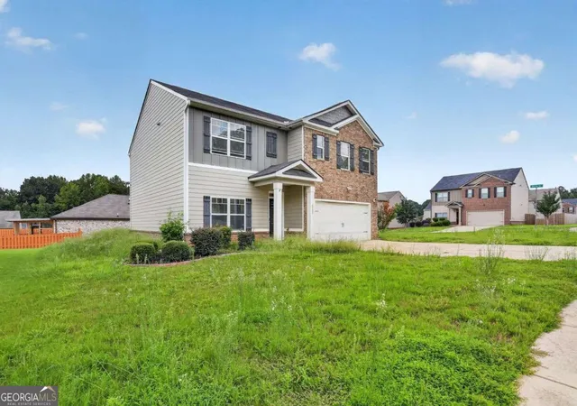 Photo 2 of Single family home for sale at 1737 Alford Dr, Jonesboro, GA 30236 | MLS# 10827325 | Listing updated on 2026-09-12