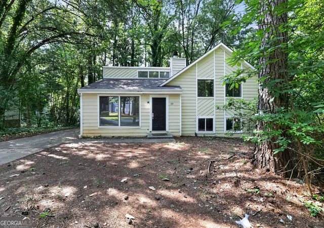 Photo 1 of Single family home for sale at 5105 Stone Tr, Stone Mountain, GA 30083 | MLS# 10798249 | Listing updated on 2026-10-09
