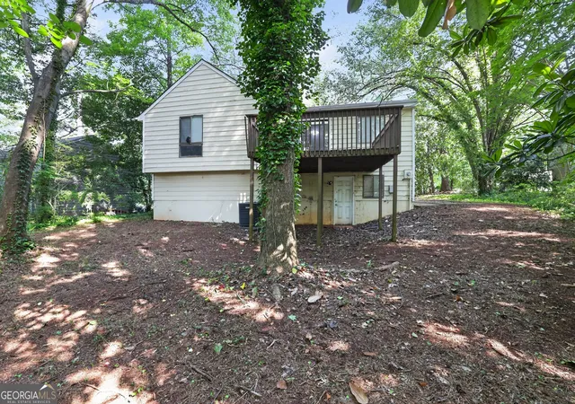 Photo 4 of Single family home for sale at 5105 Stone Tr, Stone Mountain, GA 30083 | MLS# 10798249 | Listing updated on 2026-10-09