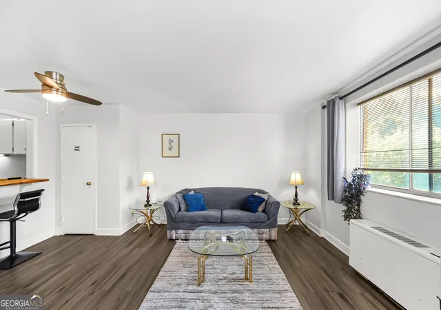 2nd image of 215 Piedmont Ave Ne #APT 305, Atlanta, GA 30308 | MLS# 10787171