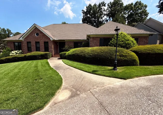 1st image of 135 N Clublands Ct, Johns Creek, GA 30022 | MLS# 10809597