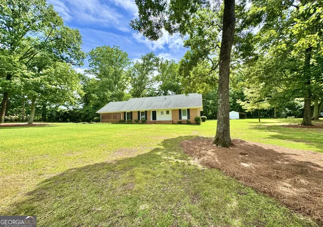 3rd image of 758 S Cherokee Rd, Social Circle, GA 30025 | MLS# 10790602