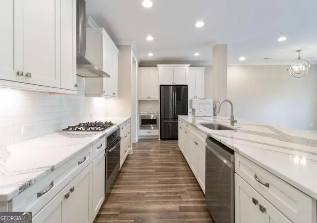 Photo 3 of Townhouse for sale at 1838 Glenview Park Cir, Duluth, GA 30097 | MLS# 10772790 | Listing updated on 2026-08-18