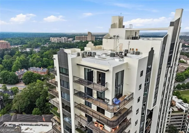 Homes for sale in Atlanta, GA | 3481 Lakeside Dr #PH TS5, Atlanta, GA 30326 | MLS# 10769991