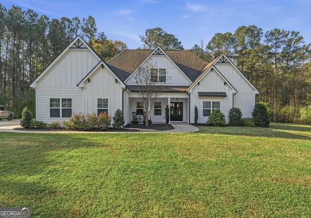 1st image of 1058 Lawshe Rd, Senoia, GA 30276 | MLS# 10721268