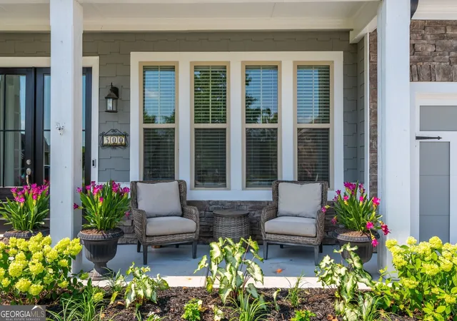 3rd image of 500 Taymack Farm Ct, Woodstock, GA 30188 | MLS# 10829921