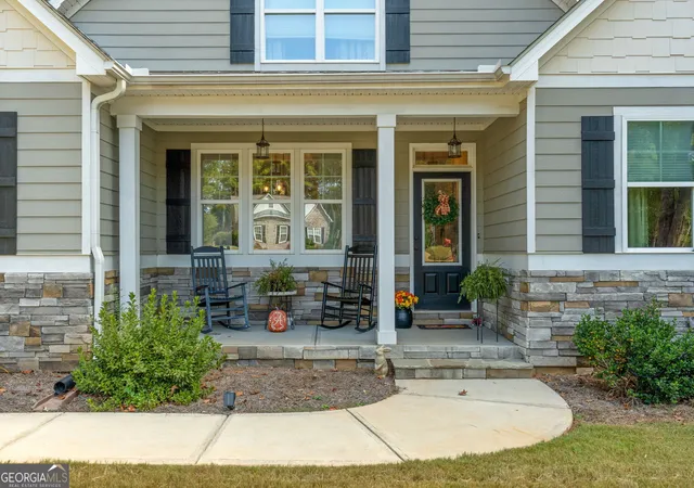 Photo 2 of Single family home for sale at 210 Hidden Falls Wlk, Griffin, GA 30224 | MLS# 10823231 | Listing updated on 2026-08-25