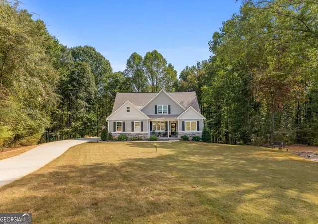 Photo 3 of Single family home for sale at 210 Hidden Falls Wlk, Griffin, GA 30224 | MLS# 10823231 | Listing updated on 2026-08-25
