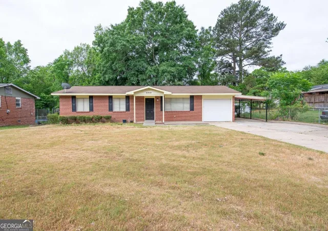 Homes for sale in Columbus, GA | 6040 Luna Dr, Columbus, GA 31907 | MLS# 10779788