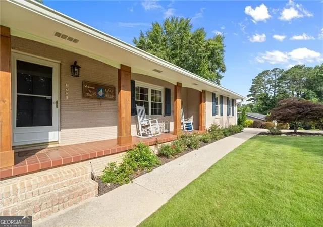 Photo 3 of Single family home for sale at 1971 Beechwood Blvd Nw, Gainesville, GA 30504 | MLS# 10796596 | Listing updated on 2026-09-24